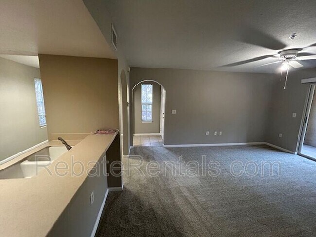 Building Photo - 10075 Gate Pkwy N