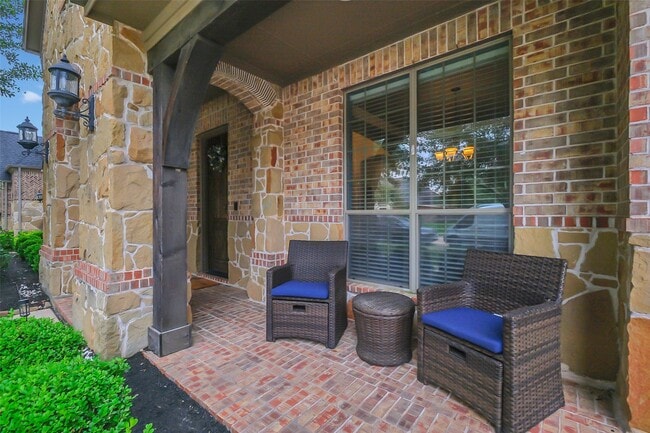 Building Photo - 2810 Red Maple Dr
