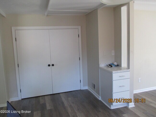 Building Photo - 5404 Windy Willow Dr