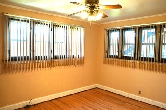 Building Photo - 9221 S Bishop St