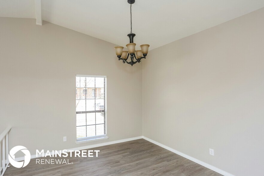 Building Photo - 2122 Stockton Trail