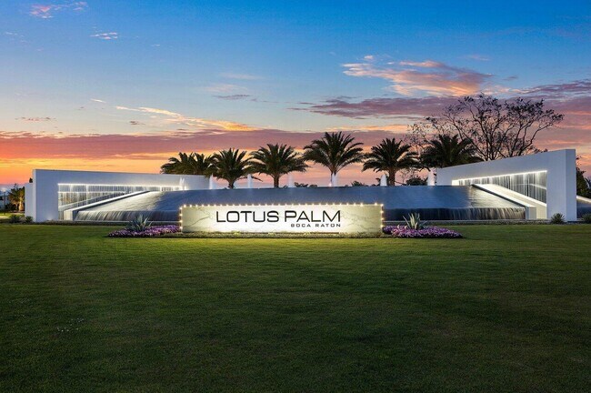 Building Photo - 8330 Essex Country Clb Dr