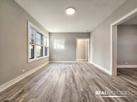 Building Photo - 373 Hazel Ave