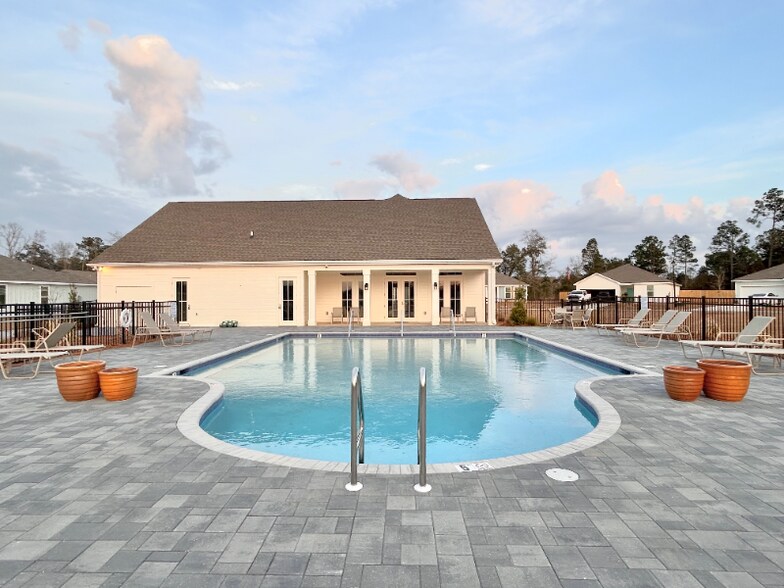 Building Photo - 3823 Casita Cir