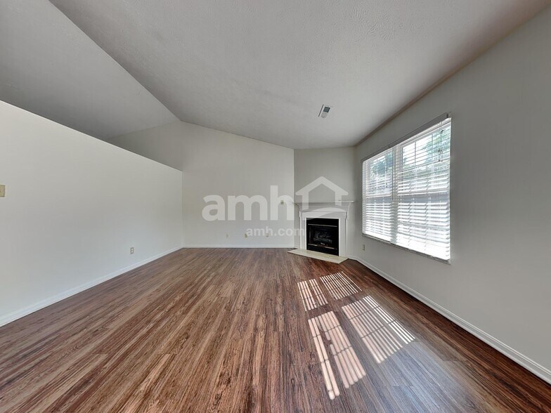 Building Photo - 6515 Calloway Ct