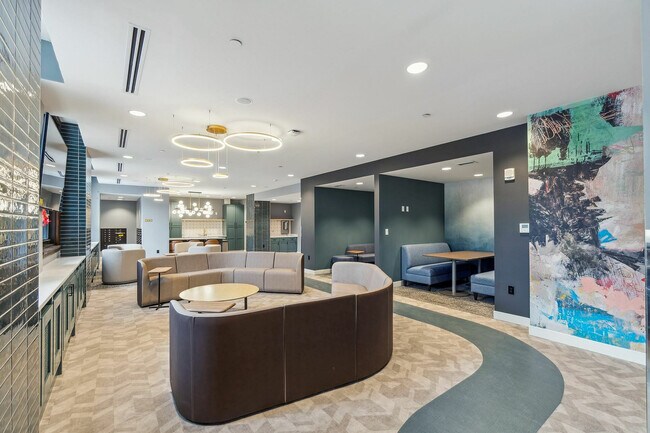 Resident Lounge - The Bulkley