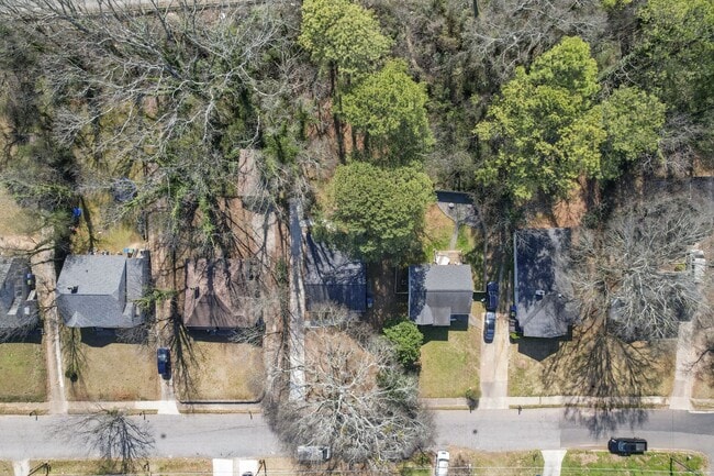 Building Photo - Conveniently located near Tyler Perry Stud...