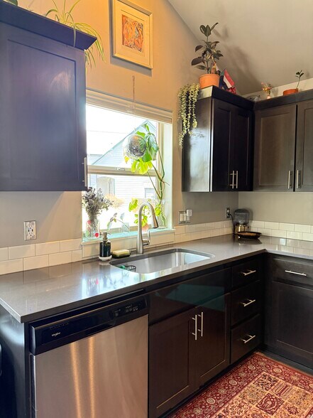 Building Photo - 20130 Carson Creek Ct