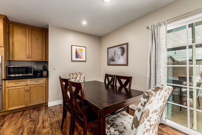 Building Photo - 8719 E Osborn Rd