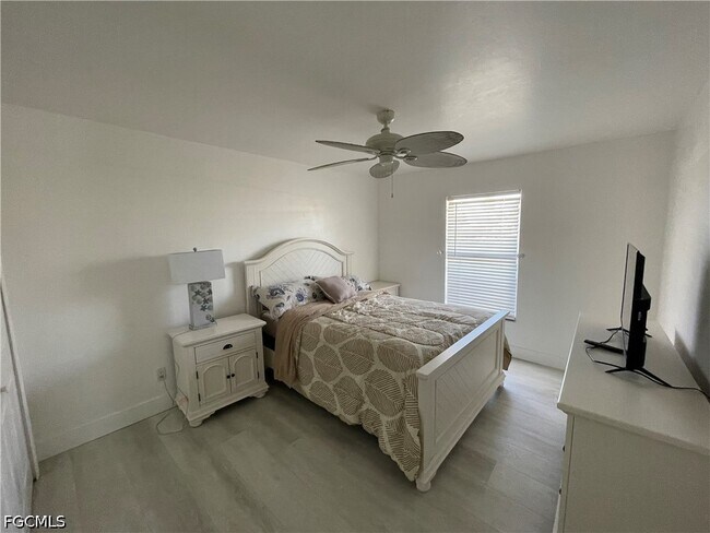 Building Photo - 12196 Matlacha Blvd