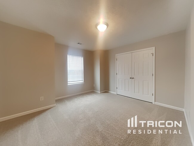 Building Photo - 140 Rankin Cir