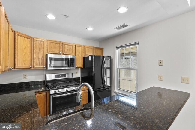 Building Photo - 111 Timberbrook Ln