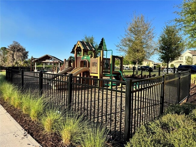 Building Photo - 13286 Pontoon Rd