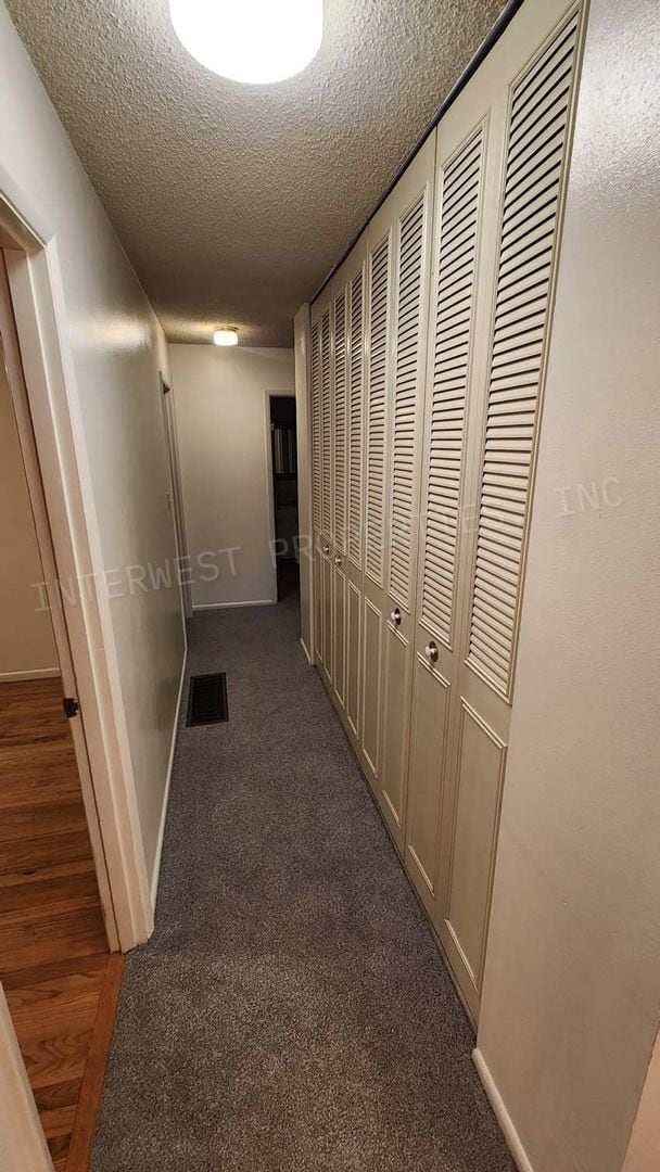 Building Photo - MCCA01