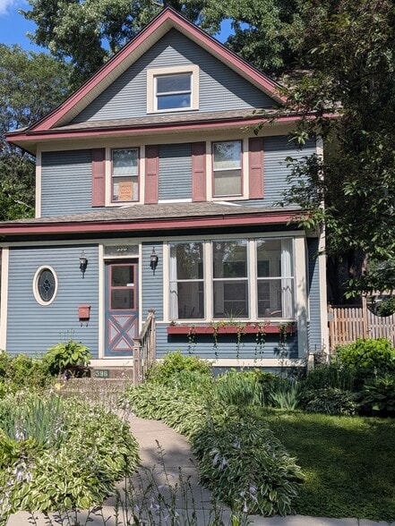 Front of house - 396 Beacon Ave