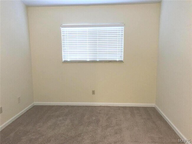 Building Photo - 86 Peachtree Ln