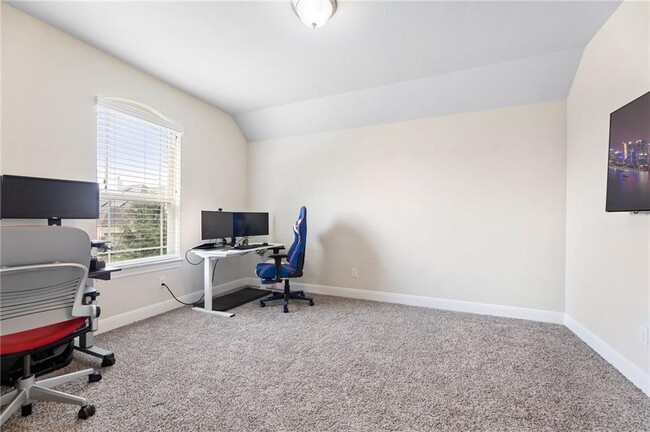 Building Photo - 3804 Carya Dr