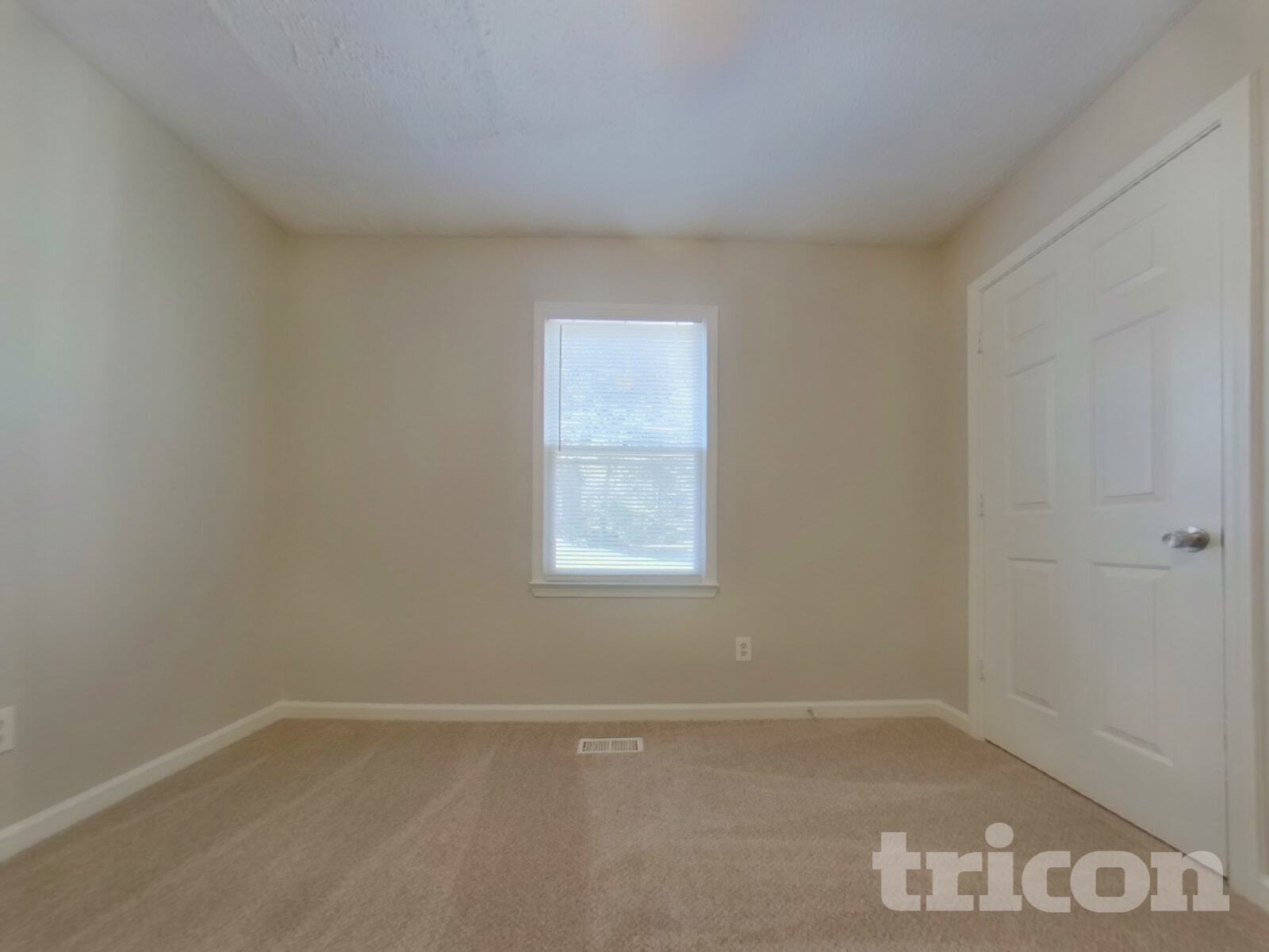 Building Photo - 158 Sweetwater Cir