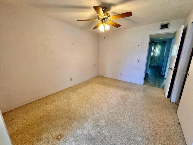 Building Photo - 2434 Australia Way E