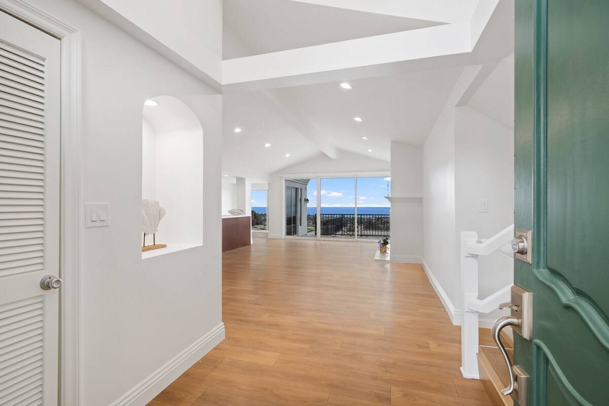 Building Photo - 4013 Via Manzana