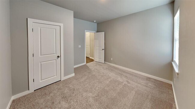 Building Photo - 17024 Buck Cir