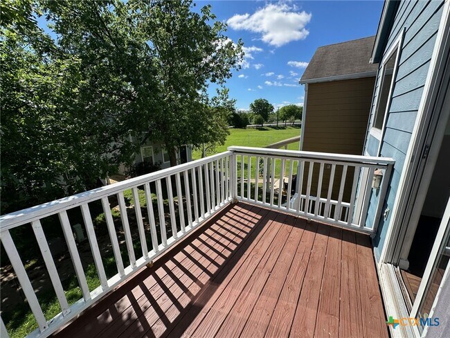 Building Photo - 135 Rush Haven