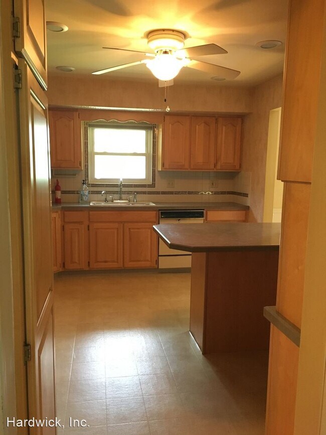 Building Photo - 3 br, 3 bath House - 4371 Hoover Road
