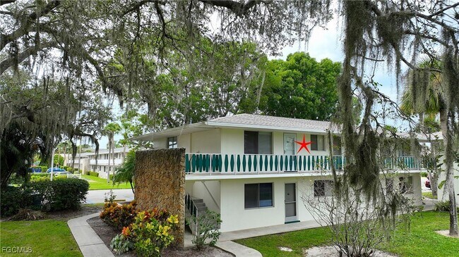 Building Photo - 349 Joel Blvd