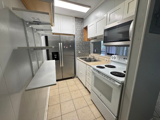 Building Photo - 406 Marshall Ct