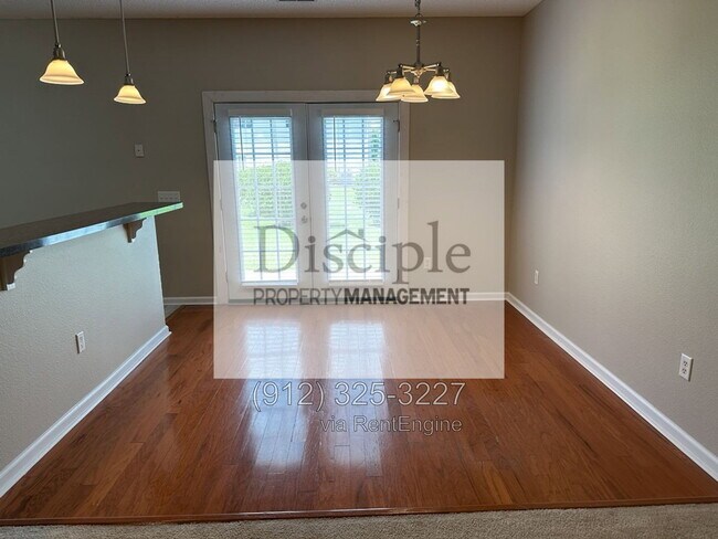 Building Photo - 1045 Canyon Oak Loop