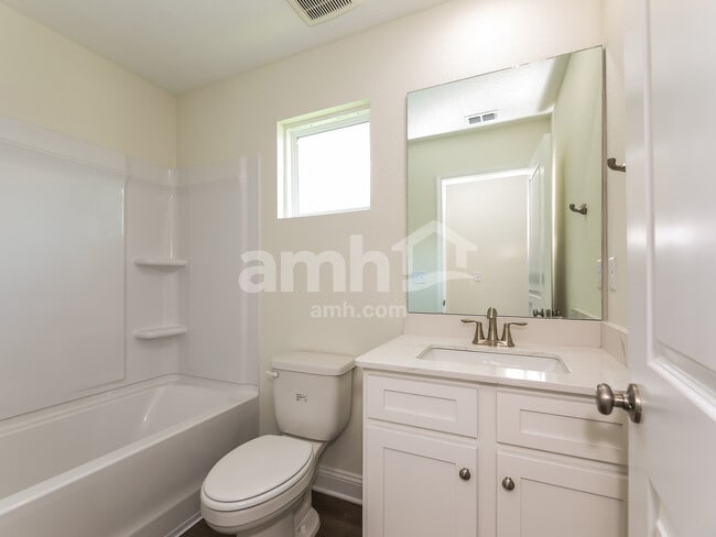 Building Photo - 96938 Blackrock Cv Wy