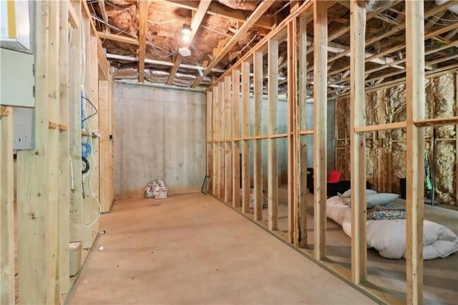 Building Photo - 211 Mount Vernon Hwy