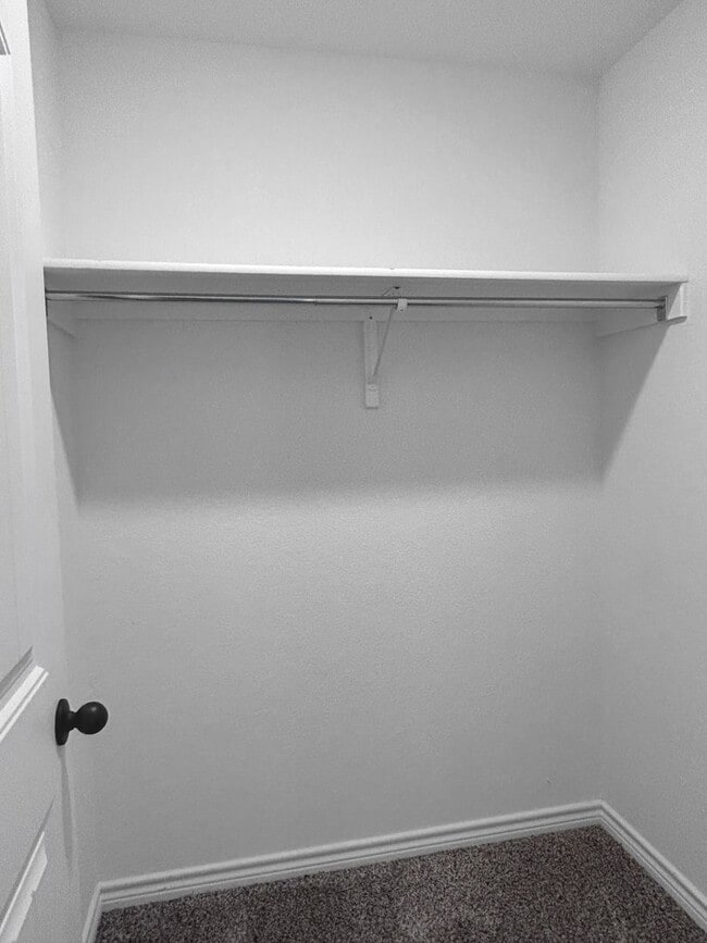 Building Photo - Comfy Converse Home—Stylish Upgrades, Grea...