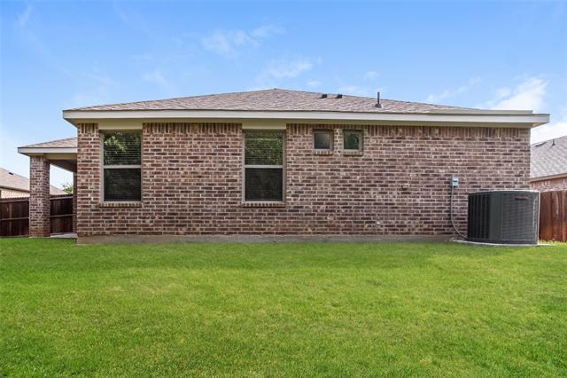 Building Photo - 2901 Megan St