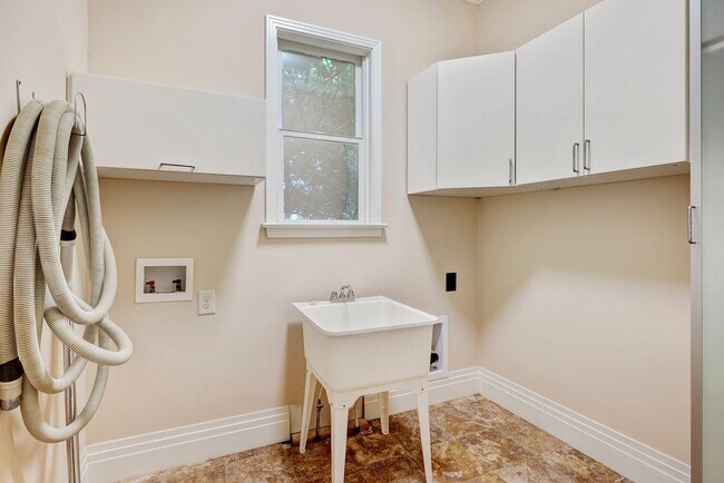 Building Photo - AVAILABLE NOW!  THIS STUNNING EUROPEAN STYLE HOME IS WAITING FOR YOU! COME SEE TODAY!