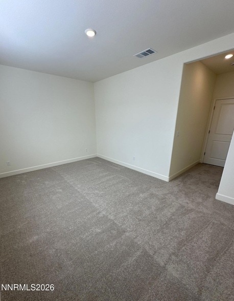 Building Photo - 7897 Willow Thicket Dr