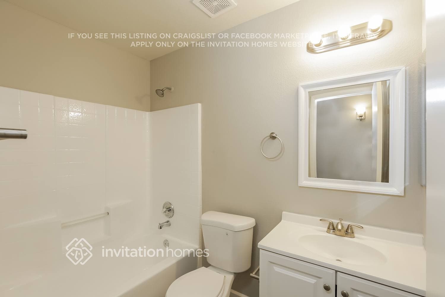 Building Photo - 8647 W Mariposa Dr