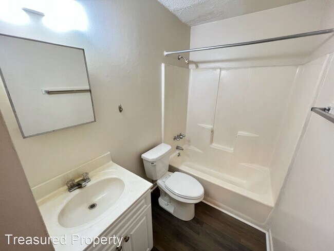 Building Photo - 2 br, 2 bath House - 2813-B O'Kelly St Unit B