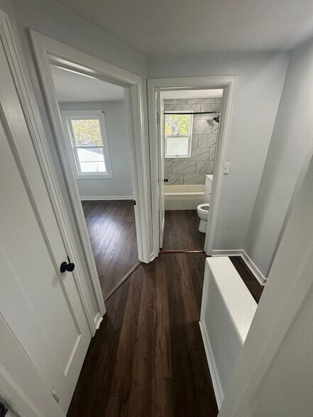 Building Photo - 101 Montfort Dr