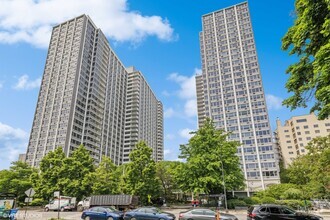 Building Photo - 4250 N Marine Dr