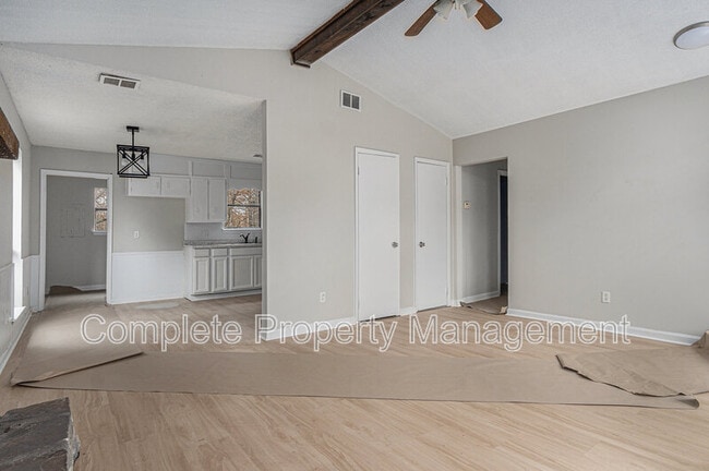 Building Photo - 784 15th Ct NW