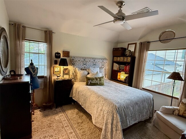 Building Photo - 2023 South Blvd