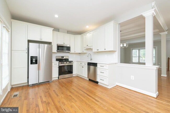 Building Photo - 6327 Cider Barrel Cir