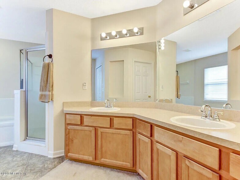 Building Photo - 6123 Fillyside Trl