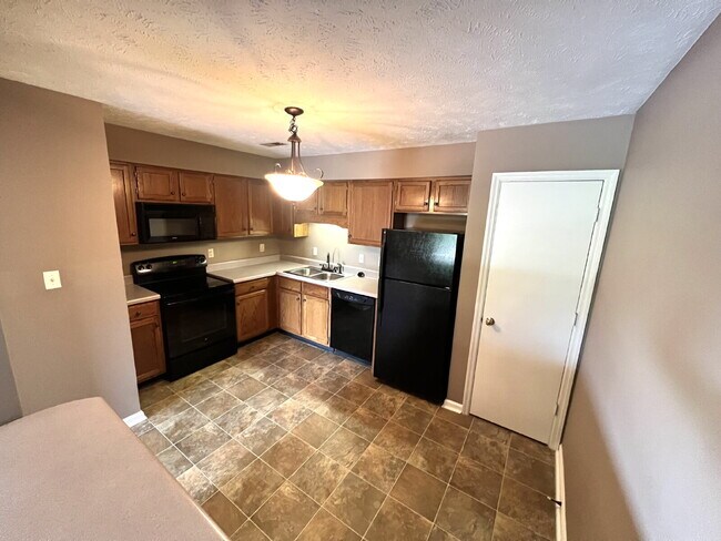 Building Photo - 277 A DUNBAR CAVE ROAD