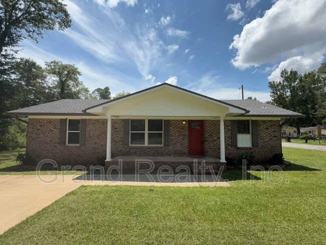 Primary Photo - 6709 US-90