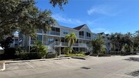 Building Photo - 850 S Tamiami Trl