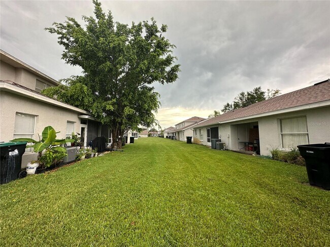 Building Photo - 14572 Laguna Beach Cir