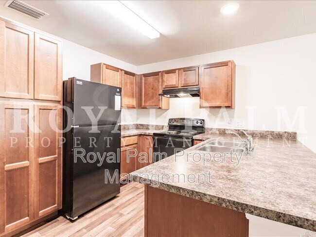 Building Photo - 18313 Gibraltar Ln