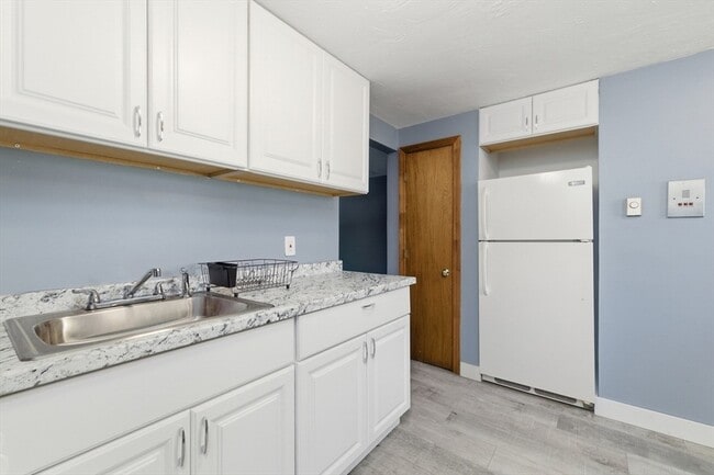 Building Photo - 9 Tideview Path